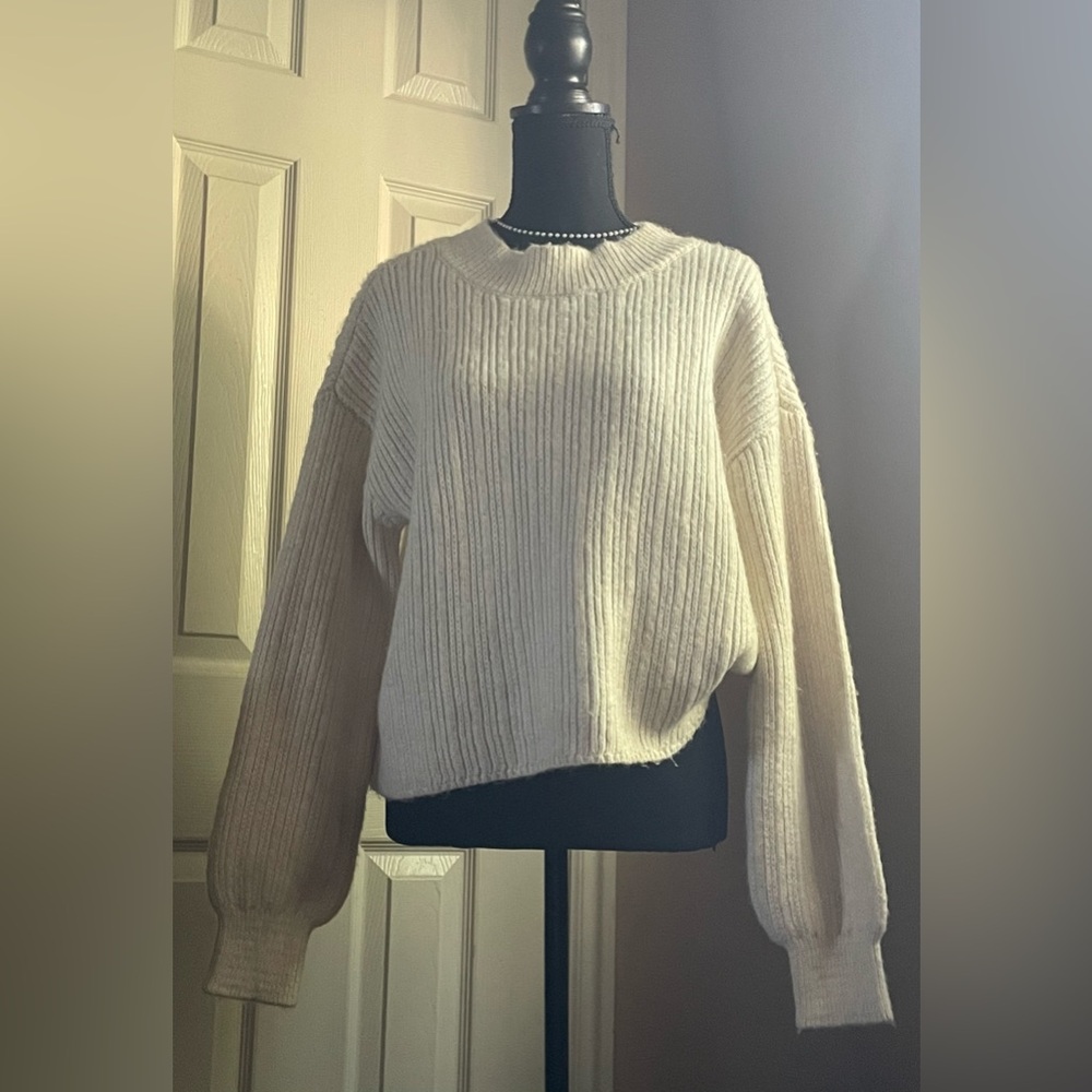 Women's Cream Ribbed Knit Sweater